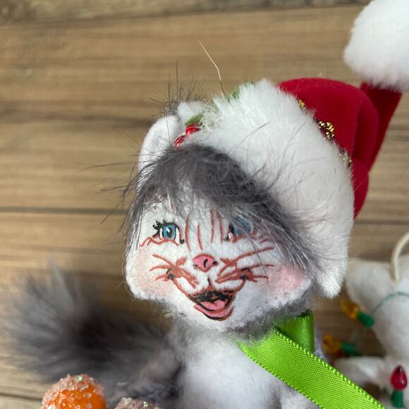 Annalee Christmas 2007 White Mouse 4.5" & 2012 Christmas Delights Kitty Cat 5" - Picture 7 of 8